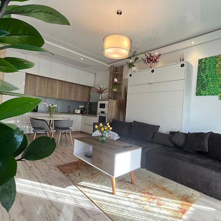 Cozy Apartment Bratislava Bagian luar foto