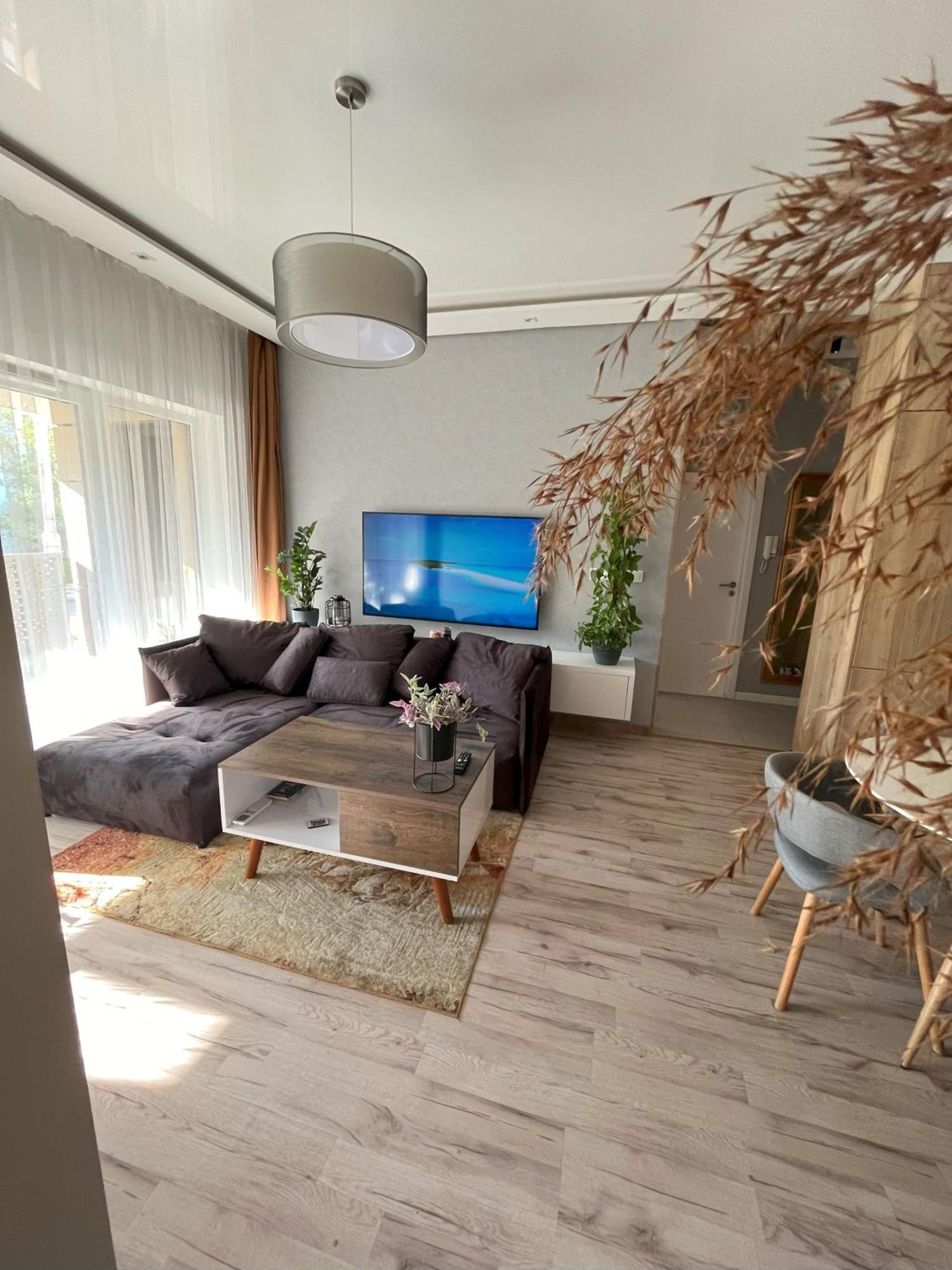 Cozy Apartment Bratislava Bagian luar foto
